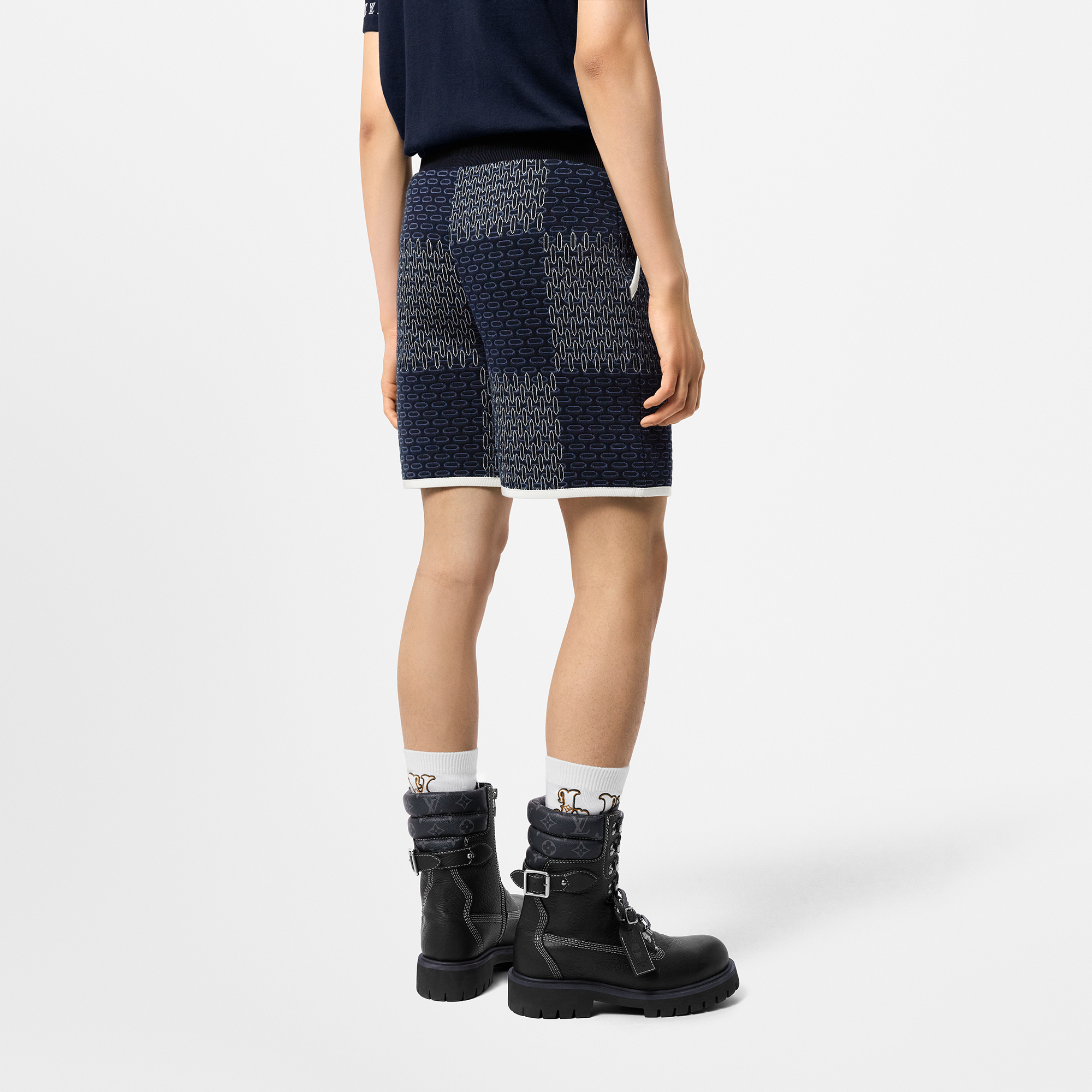 Damier Quilted Cotton Shorts  in Men's Ready-to-Wear Pants collections by Louis Vuitton (Product zoom)